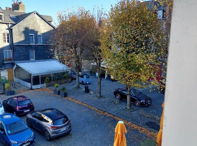 Un Brin De Fantaisie Dans Le Centre De Appartement *