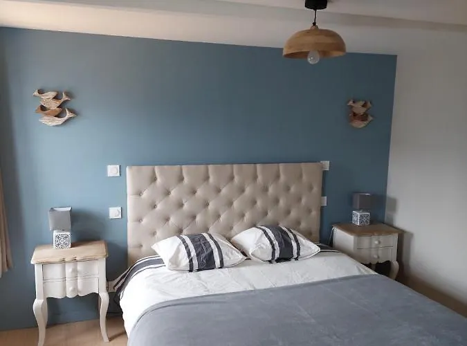 Appartement Un Brin De Fantaisie Dans Le Centre De Honfleur